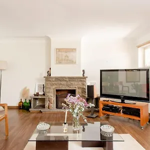 Vinaika Loft , Oeiras Portugal